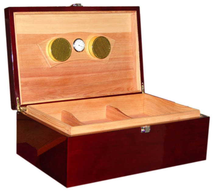 cigar humidor,wood humiders,underwood humidor,cigar box,cigar case